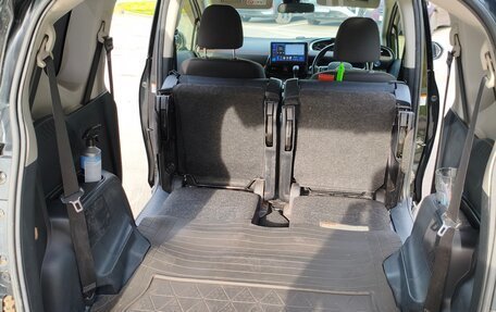 Toyota Sienta II, 2017 год, 1 650 000 рублей, 6 фотография