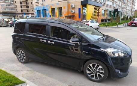 Toyota Sienta II, 2017 год, 1 650 000 рублей, 9 фотография