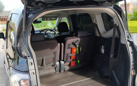 Toyota Sienta II, 2017 год, 1 650 000 рублей, 8 фотография