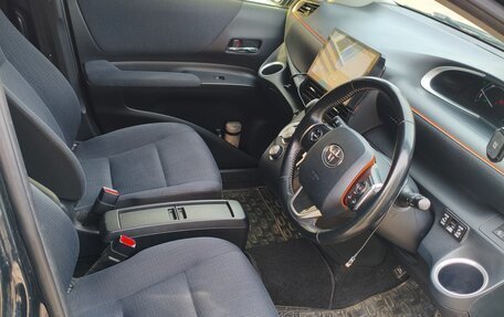 Toyota Sienta II, 2017 год, 1 650 000 рублей, 15 фотография