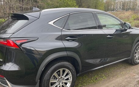Lexus NX I, 2021 год, 4 100 000 рублей, 3 фотография