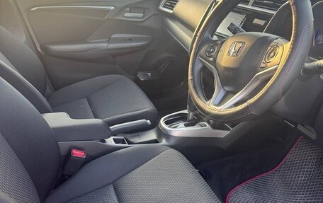 Honda Fit III, 2019 год, 1 190 000 рублей, 9 фотография