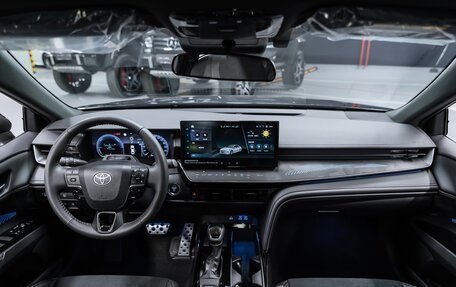 Toyota Camry, 2025 год, 4 900 000 рублей, 3 фотография