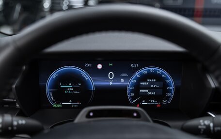 Toyota Camry, 2025 год, 4 900 000 рублей, 15 фотография