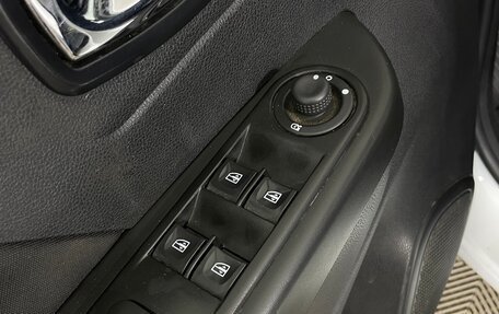 Renault Kaptur I рестайлинг, 2017 год, 1 167 000 рублей, 21 фотография