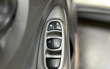 Nissan Juke II, 2012 год, 1 049 000 рублей, 10 фотография
