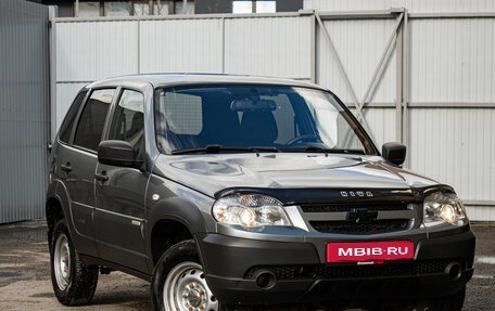 Chevrolet Niva I рестайлинг, 2016 год, 695 000 рублей, 3 фотография