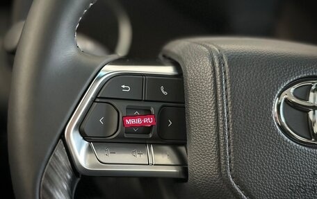 Toyota Land Cruiser, 2024 год, 12 500 000 рублей, 19 фотография