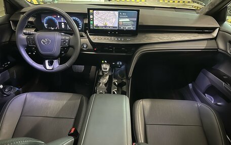 Toyota Camry, 2024 год, 4 250 000 рублей, 5 фотография