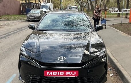 Toyota Camry, 2024 год, 4 250 000 рублей, 7 фотография