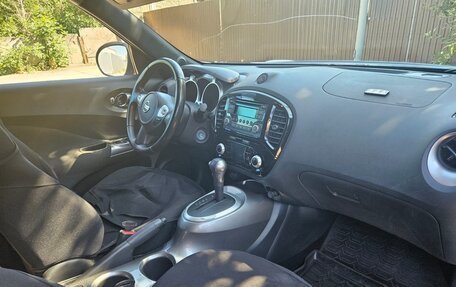 Nissan Juke II, 2013 год, 2 100 000 рублей, 11 фотография