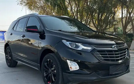 Chevrolet Equinox III, 2021 год, 1 840 000 рублей, 3 фотография