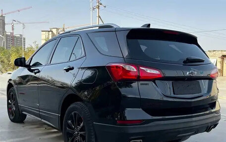Chevrolet Equinox III, 2021 год, 1 840 000 рублей, 4 фотография