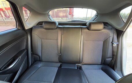 Opel Astra J, 2011 год, 850 000 рублей, 24 фотография
