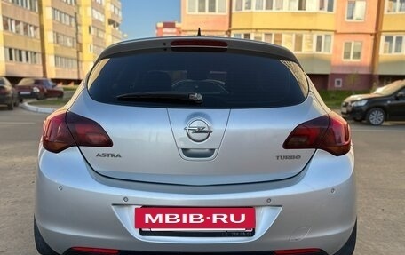 Opel Astra J, 2011 год, 850 000 рублей, 8 фотография