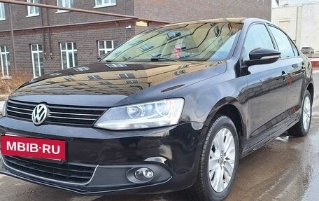 Volkswagen Jetta VI, 2014 год, 1 100 000 рублей, 5 фотография