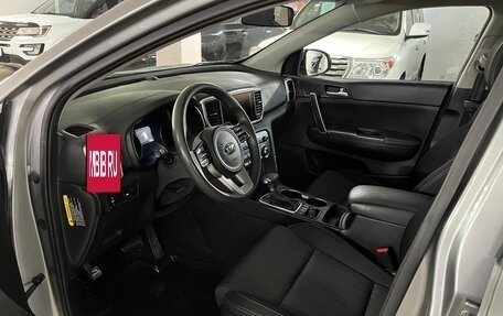 KIA Sportage IV рестайлинг, 2019 год, 2 195 000 рублей, 14 фотография