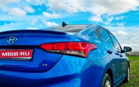 Hyundai Solaris II рестайлинг, 2017 год, 1 100 000 рублей, 11 фотография