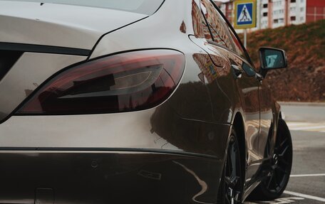 Mercedes-Benz CLS, 2011 год, 2 100 000 рублей, 4 фотография