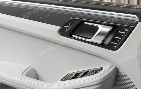 Porsche Macan I рестайлинг, 2024 год, 13 090 000 рублей, 14 фотография