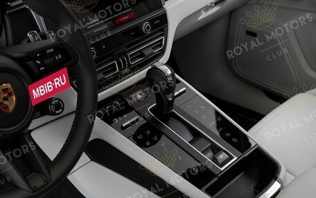 Porsche Macan I рестайлинг, 2024 год, 13 090 000 рублей, 11 фотография