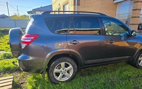 Toyota RAV4, 2011 год, 1 900 000 рублей, 10 фотография