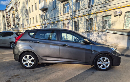 Hyundai Solaris II рестайлинг, 2012 год, 795 000 рублей, 3 фотография