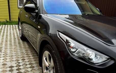 Infiniti FX II, 2013 год, 3 050 000 рублей, 2 фотография