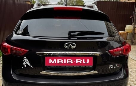Infiniti FX II, 2013 год, 3 050 000 рублей, 4 фотография