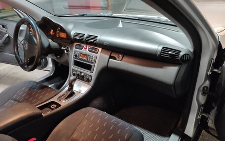Mercedes-Benz C-Класс, 2003 год, 450 000 рублей, 14 фотография