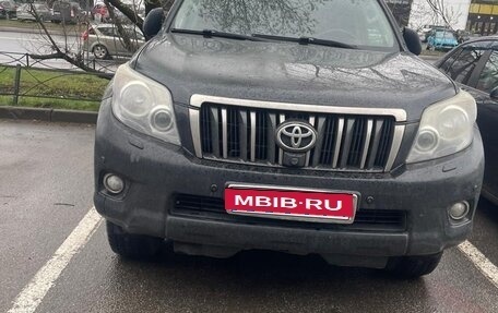 Toyota Land Cruiser Prado 150 рестайлинг 2, 2010 год, 2 200 000 рублей, 5 фотография