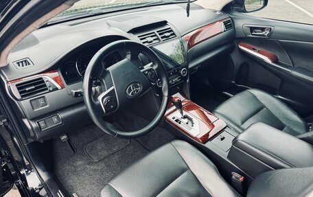Toyota Camry, 2013 год, 2 200 000 рублей, 17 фотография