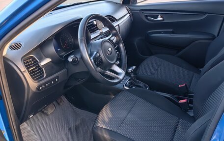 KIA Rio IV, 2018 год, 1 550 000 рублей, 6 фотография