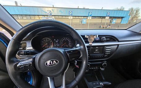 KIA Rio IV, 2018 год, 1 550 000 рублей, 10 фотография