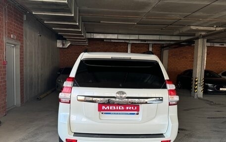 Toyota Land Cruiser Prado 150 рестайлинг 2, 2016 год, 4 700 000 рублей, 4 фотография