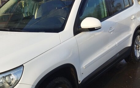 Volkswagen Tiguan I, 2010 год, 1 300 000 рублей, 6 фотография