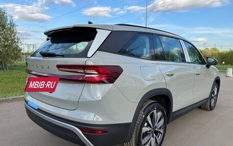 Skoda Kodiaq, 2025 год, 5 300 000 рублей, 5 фотография