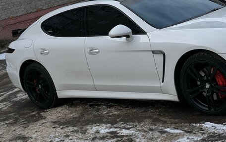 Porsche Panamera II рестайлинг, 2010 год, 3 000 000 рублей, 10 фотография