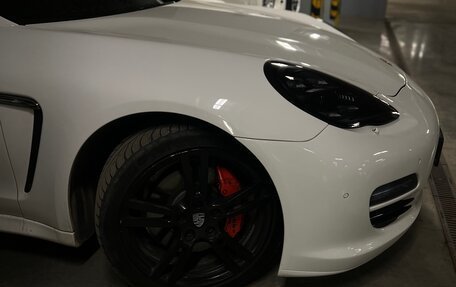 Porsche Panamera II рестайлинг, 2010 год, 3 000 000 рублей, 34 фотография