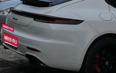 Porsche Panamera II рестайлинг, 2010 год, 3 000 000 рублей, 12 фотография