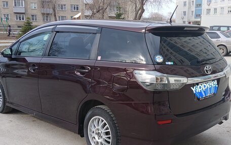 Toyota Wish II, 2013 год, 1 400 000 рублей, 4 фотография