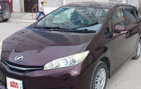 Toyota Wish II, 2013 год, 1 400 000 рублей, 2 фотография