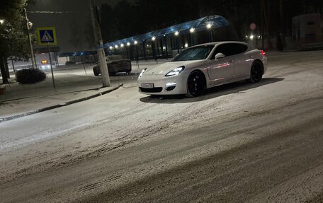 Porsche Panamera II рестайлинг, 2010 год, 3 000 000 рублей, 39 фотография