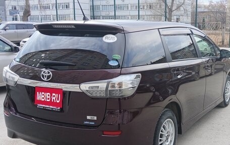 Toyota Wish II, 2013 год, 1 400 000 рублей, 6 фотография