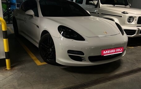 Porsche Panamera II рестайлинг, 2010 год, 3 000 000 рублей, 32 фотография