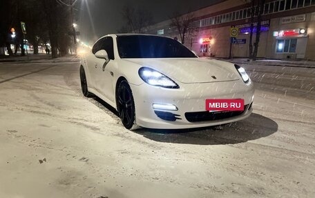 Porsche Panamera II рестайлинг, 2010 год, 3 000 000 рублей, 40 фотография