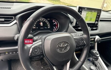 Toyota RAV4, 2020 год, 3 990 000 рублей, 16 фотография