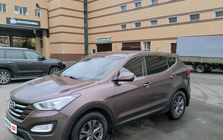 Hyundai Santa Fe III рестайлинг, 2013 год, 2 000 000 рублей, 2 фотография