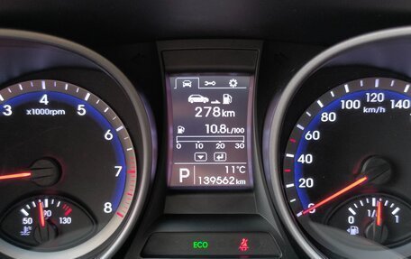 Hyundai Santa Fe III рестайлинг, 2013 год, 2 000 000 рублей, 12 фотография