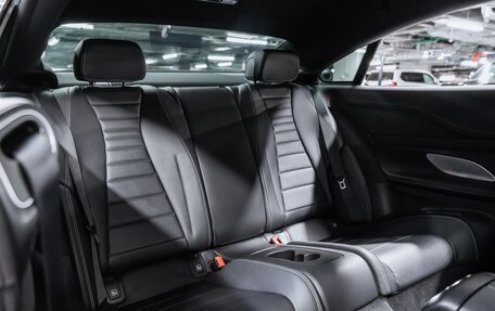 Mercedes-Benz E-Класс, 2018 год, 4 400 000 рублей, 21 фотография